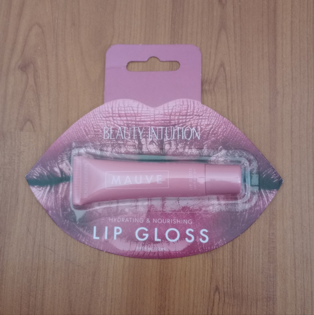 New Beauty Intuition Lip Gloss